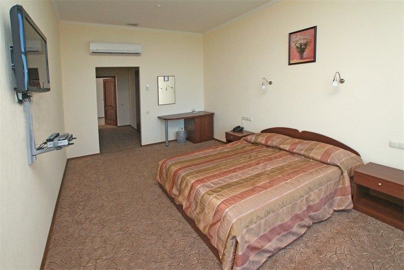 Black Sea Hotel Otrada Odesa Exterior photo