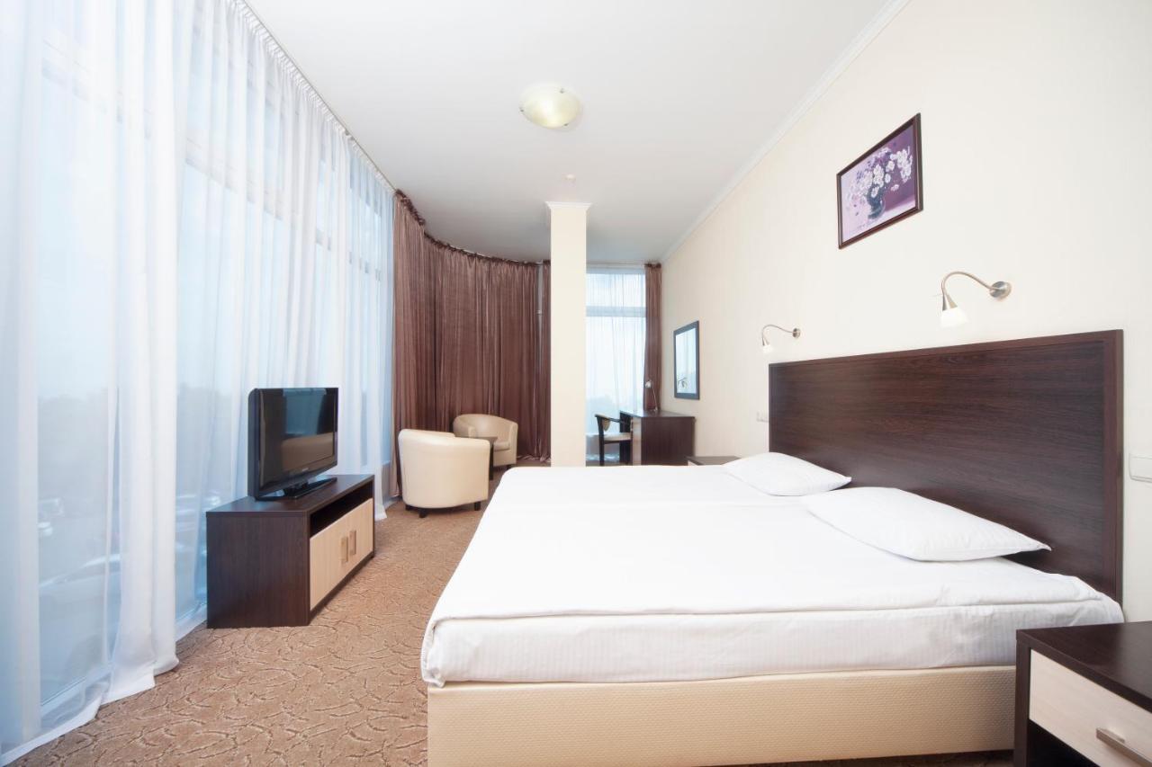 Black Sea Hotel Otrada Odesa Exterior photo