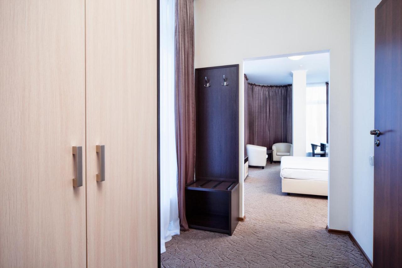 Black Sea Hotel Otrada Odesa Exterior photo
